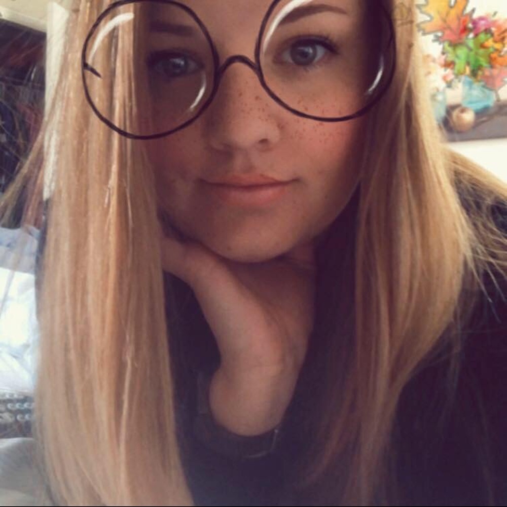 Meet your Posher, Erin